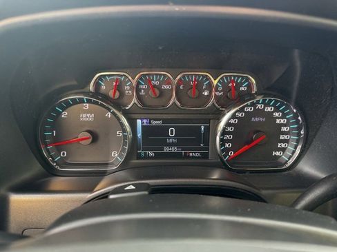 Used 2019 Chevrolet Silverado 1500 LT w/ All Star Edition image 23