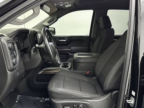 Used 2021 Chevrolet Silverado 1500 RST image 13