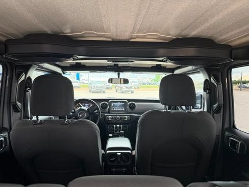 Used 2023 Jeep Wrangler Unlimited Sport AWD/4WD image 32