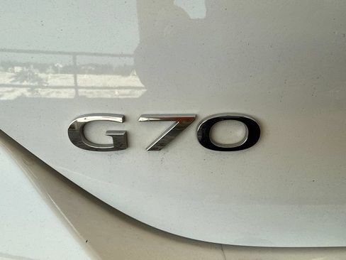 Used 2022 Genesis G70 3.3T w/ Sport Advanced Package AWD/4WD image 11