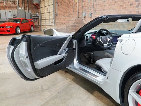Used 2014 Chevrolet Corvette Stingray Convertible w/ 3LT Preferred Equipment Group RWD image 38