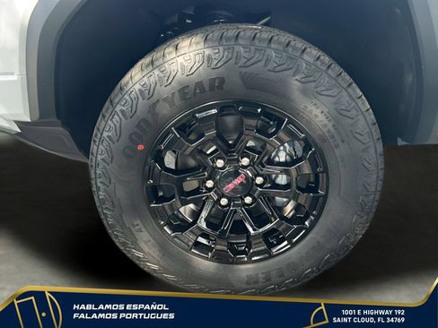 New 2026 GMC Canyon Elevation RWD image 8