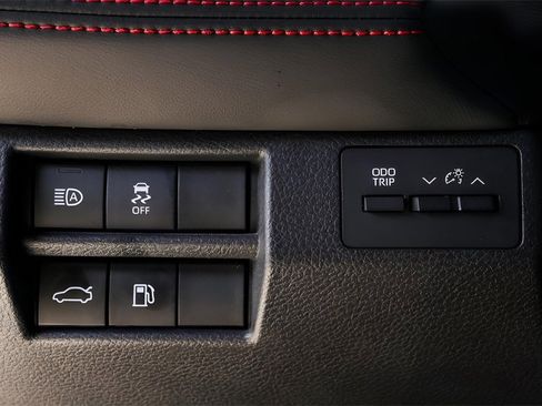 Used 2020 Toyota Avalon TRD image 27