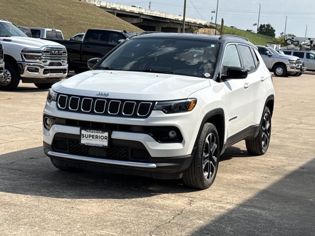 Used 2023 Jeep Compass Limited AWD/4WD image 7