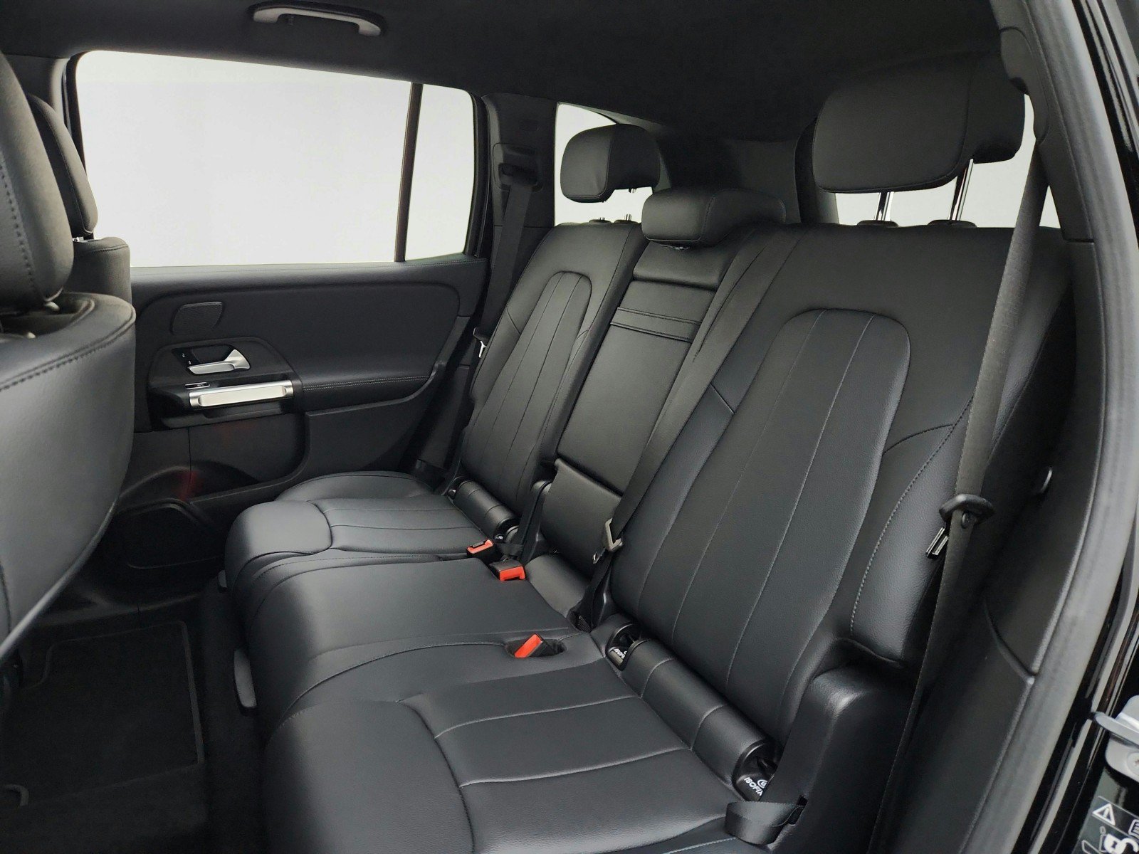 Certified 2023 Mercedes-Benz EQB 250+ image 25