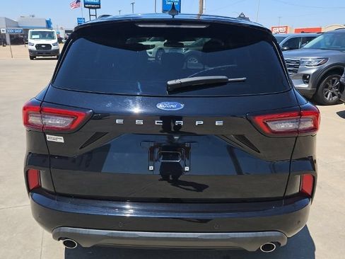 Used 2023 Ford Escape ST-Line w/ Tech Pack #1 FWD image 7