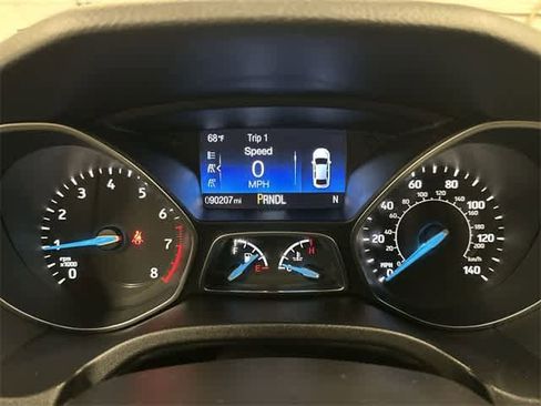 Used 2016 Ford Focus SE w/ SE Cold Weather Package image 6