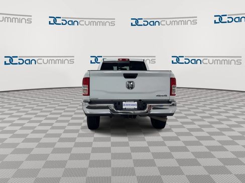 Used 2024 RAM 3500 Tradesman w/ Chrome Appearance Group AWD/4WD image 7