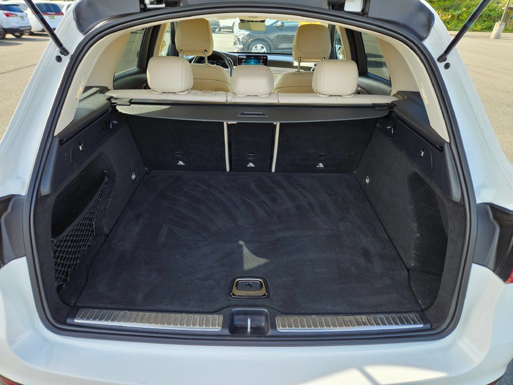 Used 2022 Mercedes-Benz GLC 300 4MATIC image 13