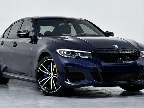 Used 2020 BMW M340i xDrive image 2