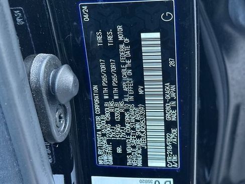 Certified 2024 Toyota 4Runner SR5 image 43