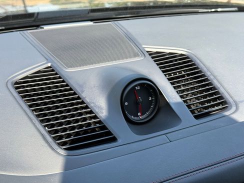 Certified 2023 Porsche Cayenne Platinum Edition AWD/4WD image 18