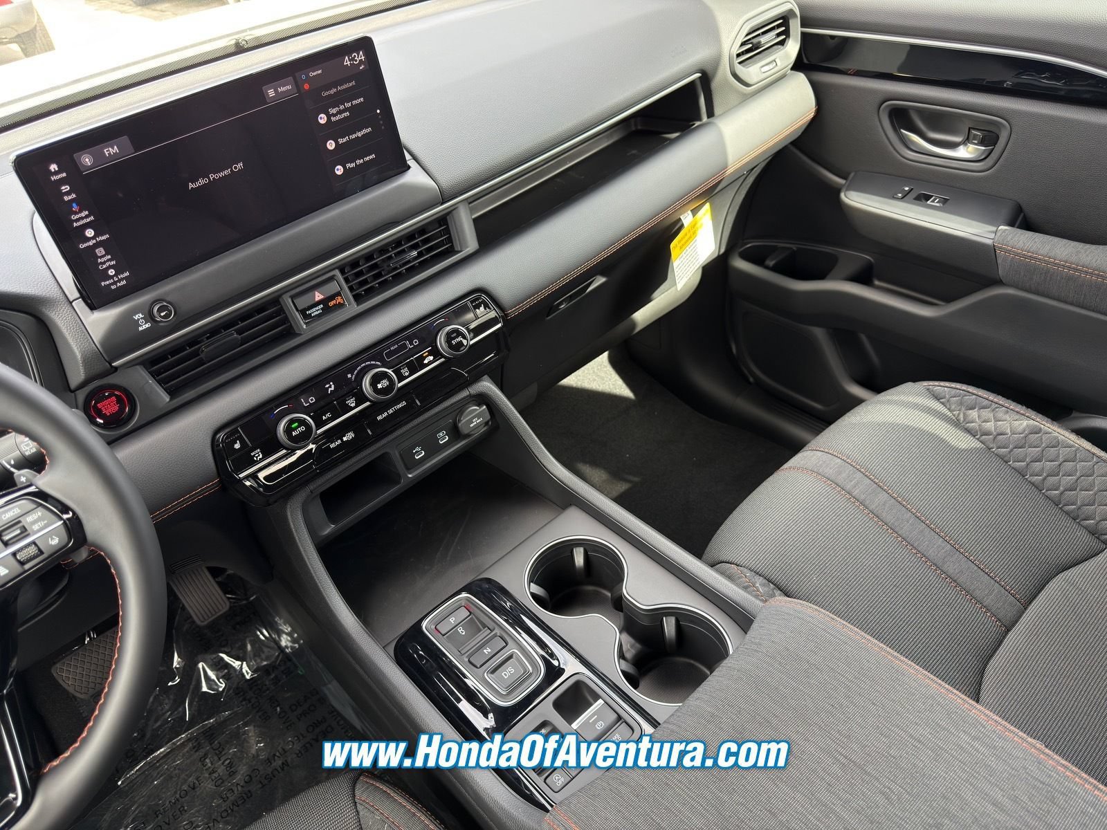 New 2026 Honda Pilot Sport image 14