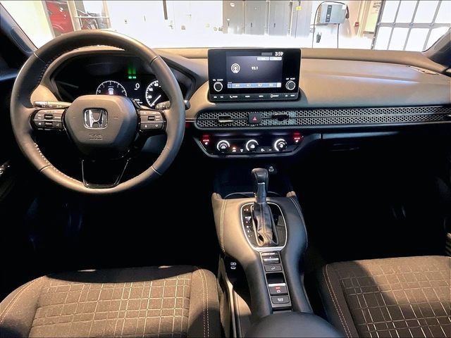 Used 2024 Honda HR-V Sport image 14