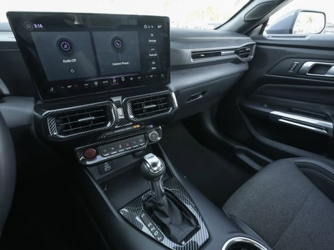 Used 2024 Ford Mustang Coupe image 20