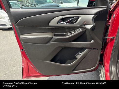 Used 2020 Chevrolet Traverse LT FWD image 14