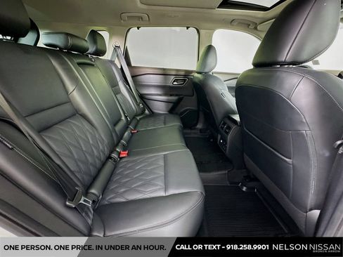 Certified 2023 Nissan Rogue Platinum w/ Platinum Premium Package AWD/4WD image 29