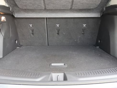 Used 2021 Buick Encore GX Select w/ Sport Touring Package FWD image 19