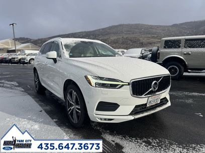 Used 2019 Volvo XC60 T6 Momentum w/ Advanced Package