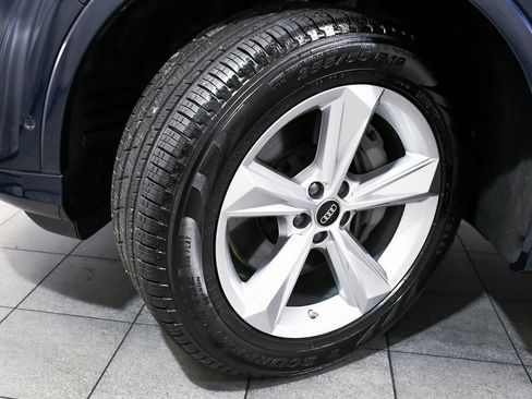 Used 2025 Audi Q7 3.0T Premium w/ Convenience Package image 7