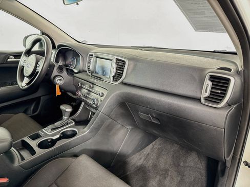 Used 2019 Kia Sportage LX w/ LX Popular Package AWD/4WD image 26