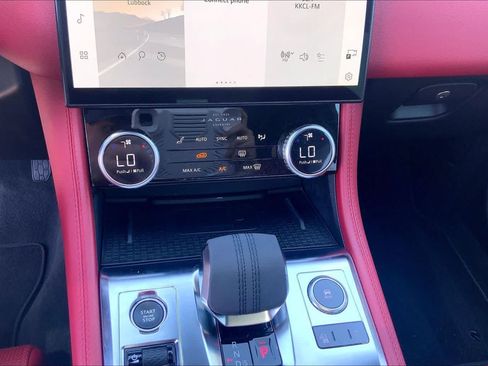 Used 2023 Jaguar F-PACE R-Dynamic S AWD/4WD image 35