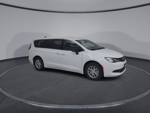 New 2027 Chrysler Pacifica LX FWD image 2