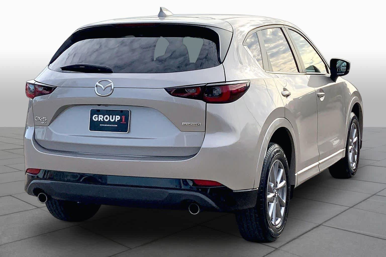 Used 2025 MAZDA CX-5 AWD 2.5 S w/ Preferred Package image 12