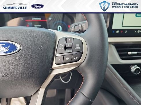 New 2026 Ford Explorer Active w/ Active Comfort Package RWD image 22
