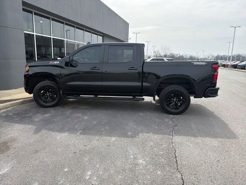 Used 2024 Chevrolet Silverado 1500 LT Trail Boss w/ Convenience Package II image 7