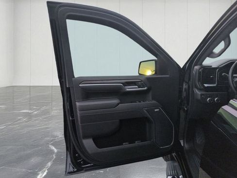 Used 2025 GMC Sierra 1500 SLT w/ SLT Premium Plus Package AWD/4WD image 14