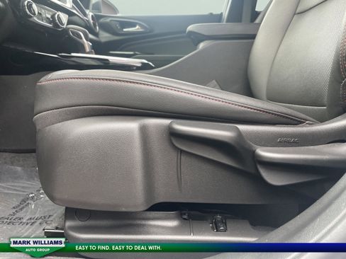 Used 2024 Chevrolet Trax RS image 14