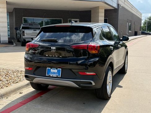 Used 2025 Buick Encore GX Preferred AWD/4WD image 6