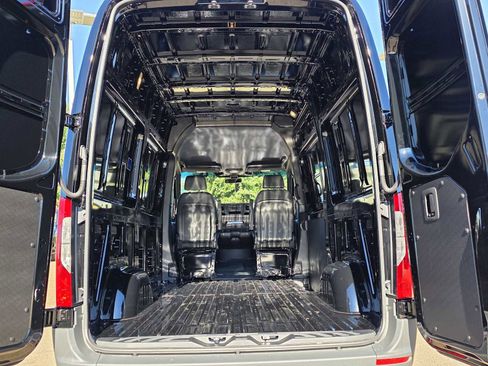 New 2026 Mercedes-Benz Sprinter 2500 image 9