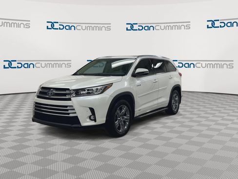 Used 2019 Toyota Highlander Limited Platinum AWD/4WD image 4