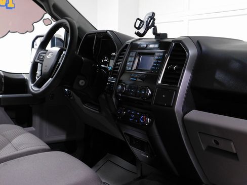 Used 2015 Ford F150 XLT w/ Trailer Tow Package image 87