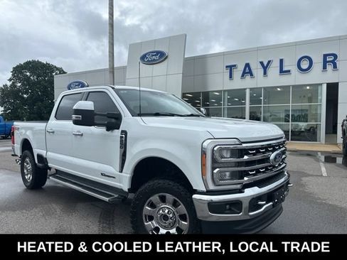 Used 2023 Ford F250 Lariat w/ Chrome Package AWD/4WD image 1