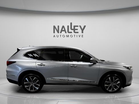 Certified 2023 Acura MDX FWD w/ Technology Package image 5