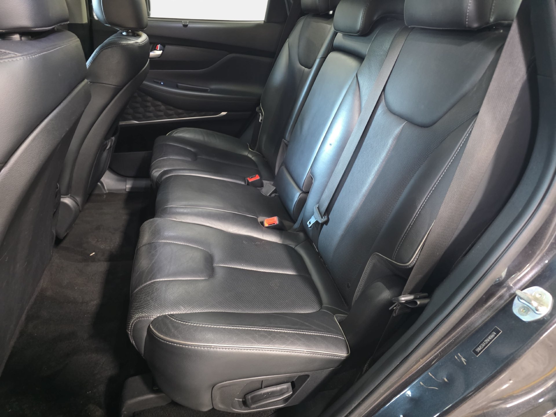 Used 2022 Hyundai Santa Fe SEL w/ Convenience + Premium Package FWD image 14