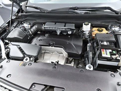 Used 2019 Buick Envision Essence FWD image 29