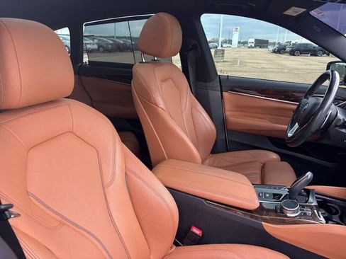 Used 2018 BMW 640i Gran Turismo xDrive image 23