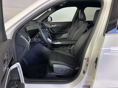 Used 2026 BMW X1 xDrive28i w/ Convenience Package image 9