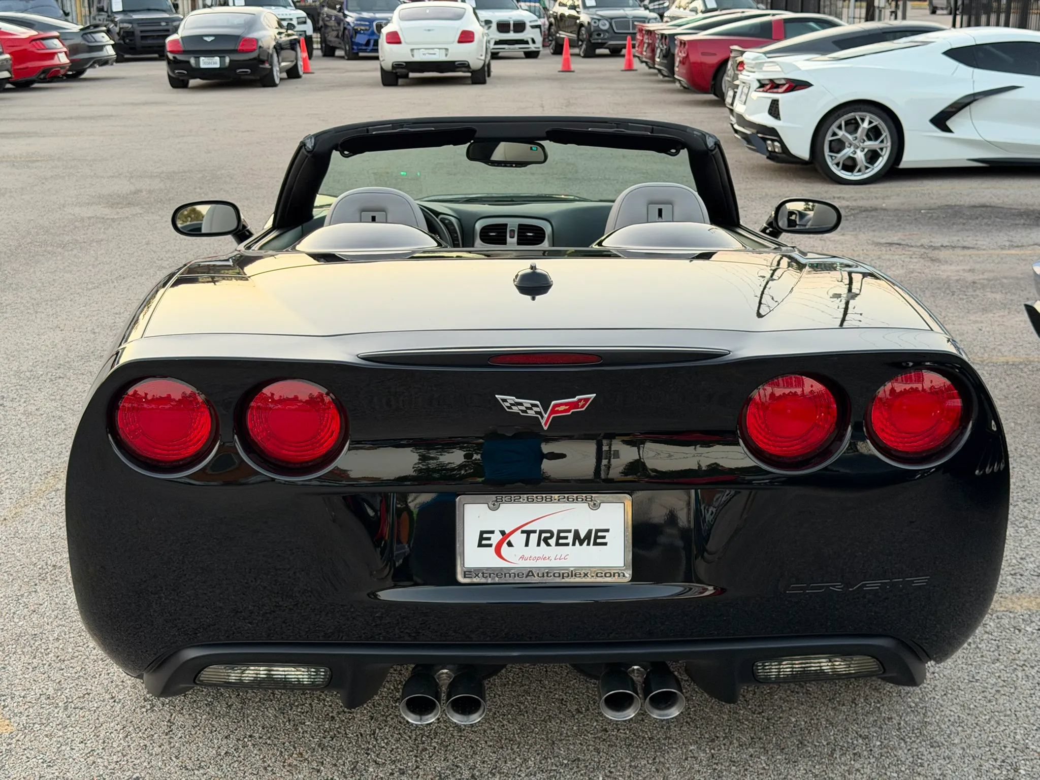 Used 2005 Chevrolet Corvette Convertible w/ Preferred Equipment Group RWD image 3