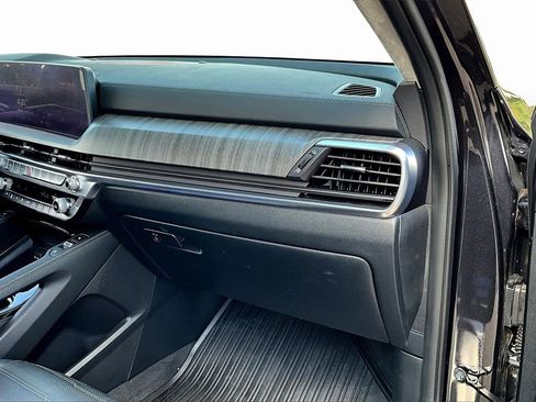 Certified 2025 Kia Telluride SX Prestige image 16
