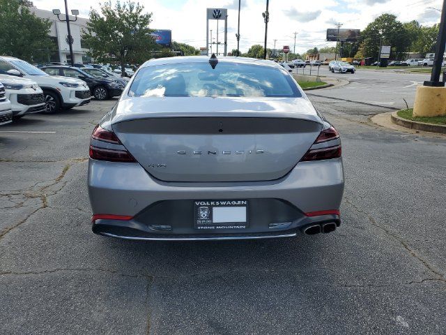 Used 2022 Genesis G70 2.0T RWD image 5
