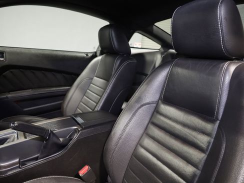Used 2011 Ford Mustang GT Premium w/ Security Pkg image 15