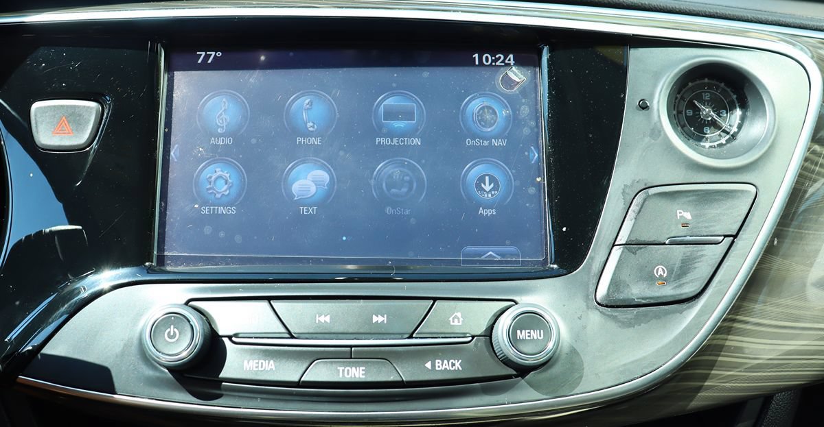 Used 2020 Buick Envision Preferred AWD/4WD image 46