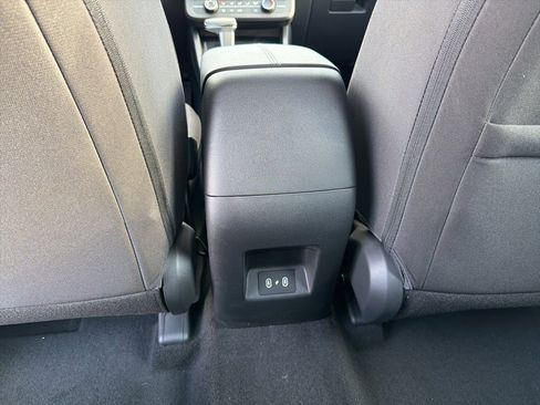 New 2026 Hyundai Tucson SE image 16