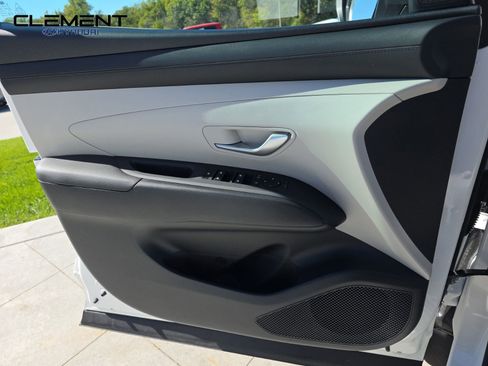 New 2026 Hyundai Tucson SEL image 23