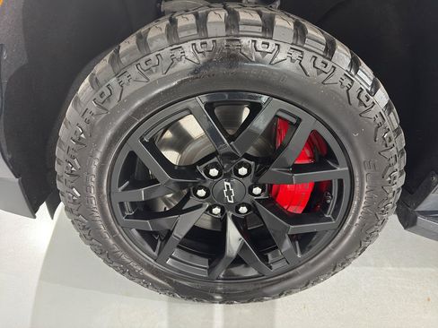 Used 2023 Chevrolet Tahoe RST w/ RST Performance Edition image 4